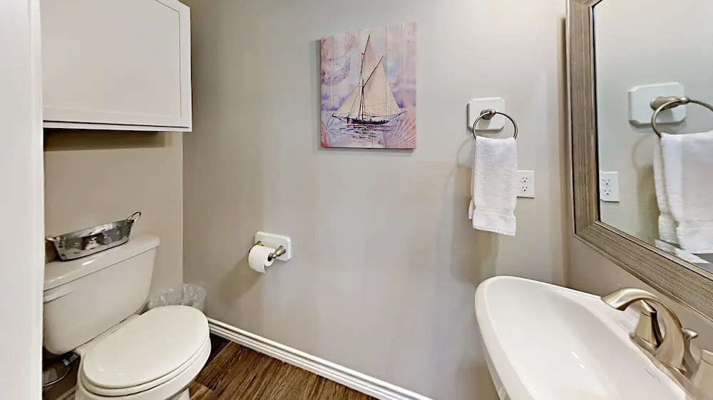 Aqua Bella 3 Bedrooms 2.5 Bathrooms Condo