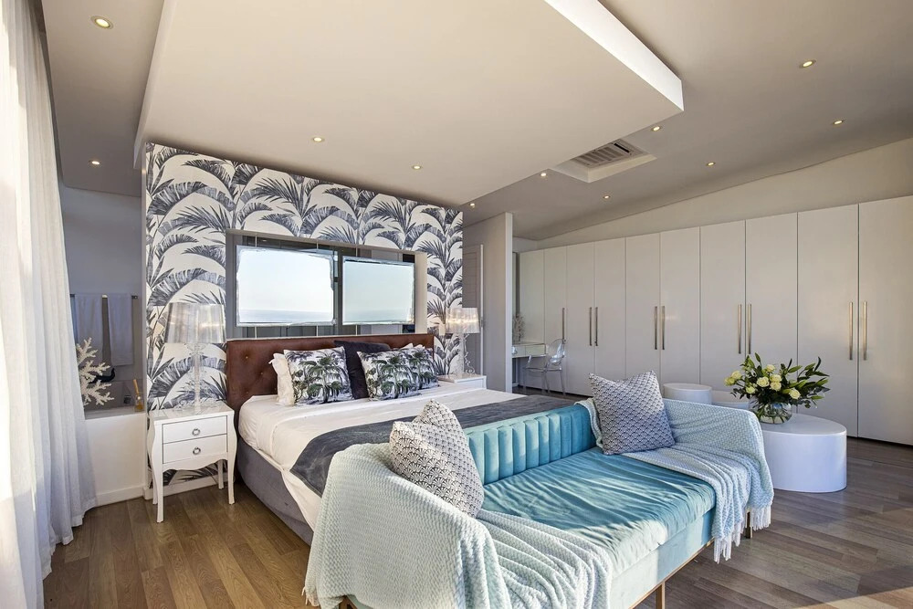 Dolphin Coast YOLO Spaces - Beach House Villa