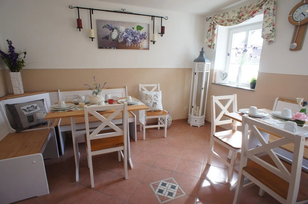 Villa Romantica Large Holiday Home For Up To 12 People, Dogs Welcome
