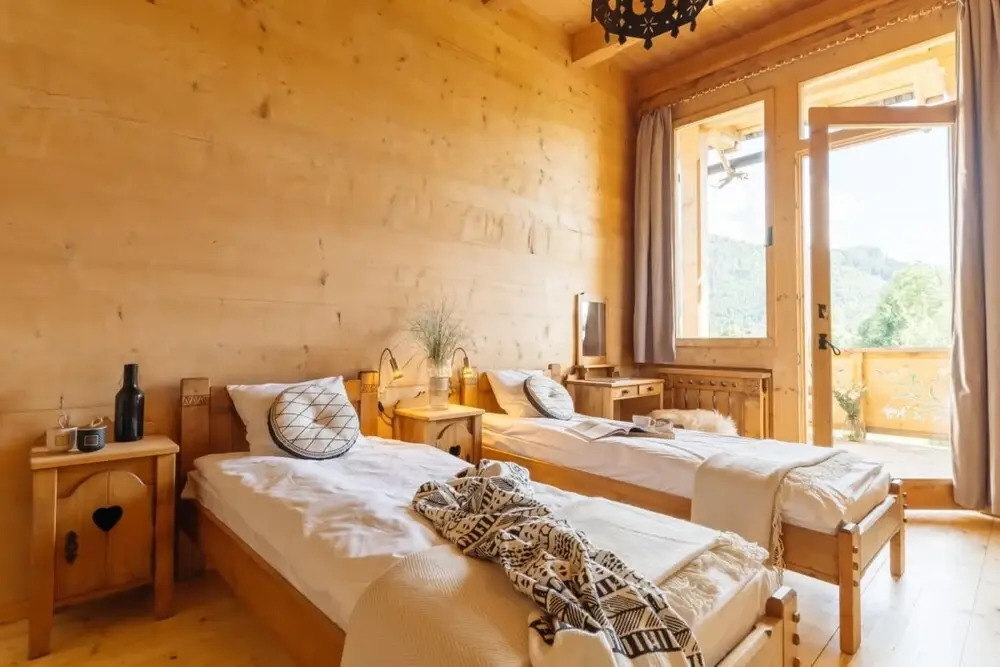 A Climatic and Spacious Apartment With a Garden and an Amazing View