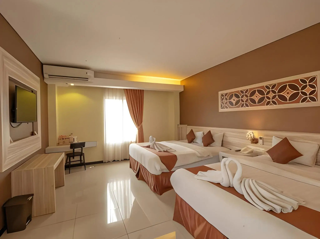 Red Chilies Hotel