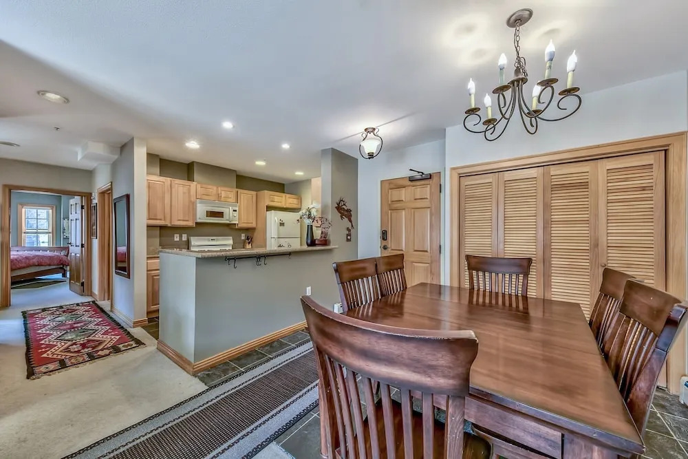 Luxury Three Bedroom Kirkwood Condo Steps From Chair Six 3 Bedrooms 2