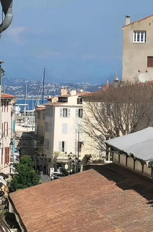 Apartment in the Center of Antibes