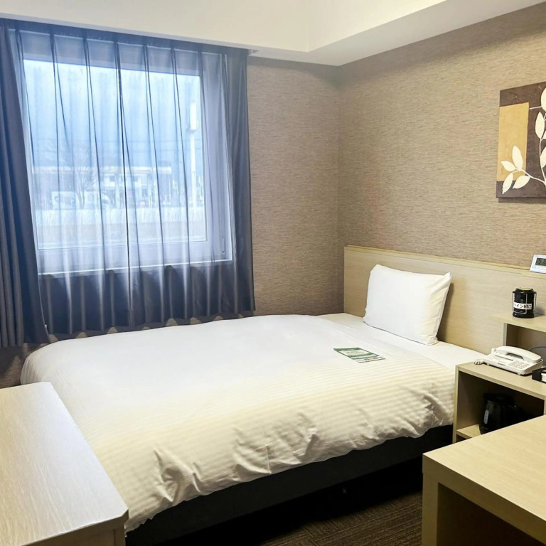 Hotel Route-Inn Sabae -Kokudou 8 Gou