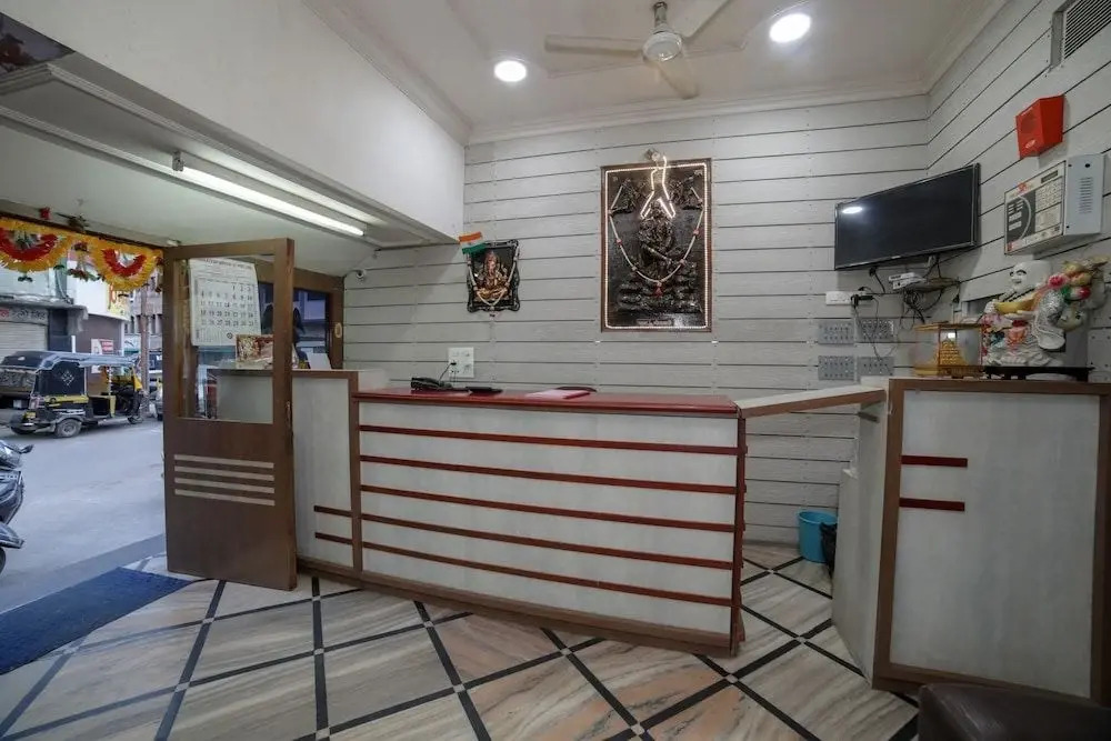 Anuj Guest House by OYO Rooms