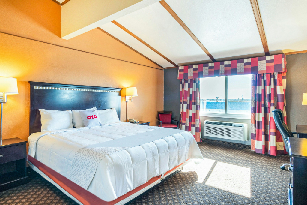 Travelodge by Wyndham Dodge City KS