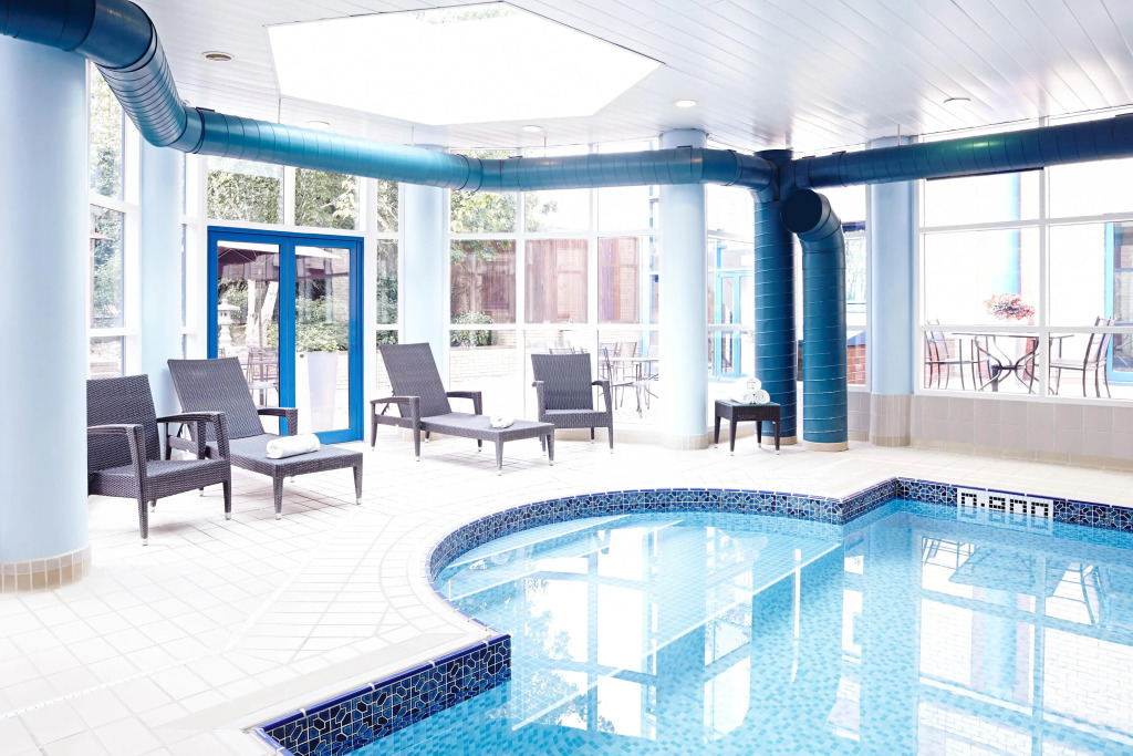 Novotel London Heathrow Airport M4 Jct. 4