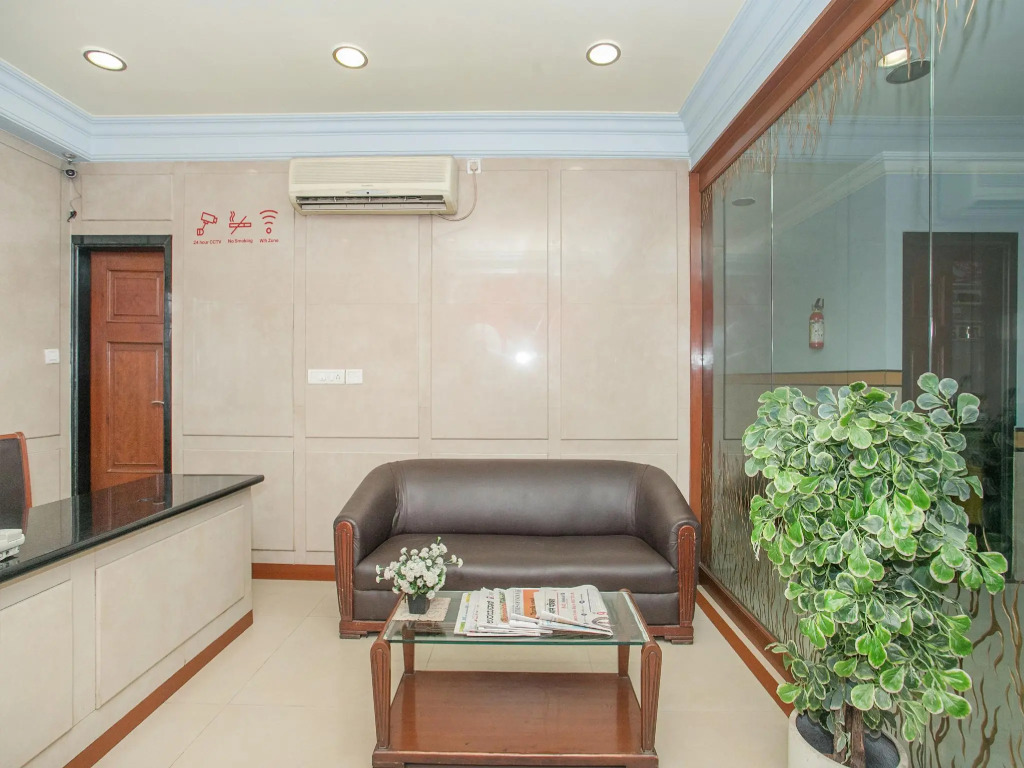 OYO 579 Hotel AAB