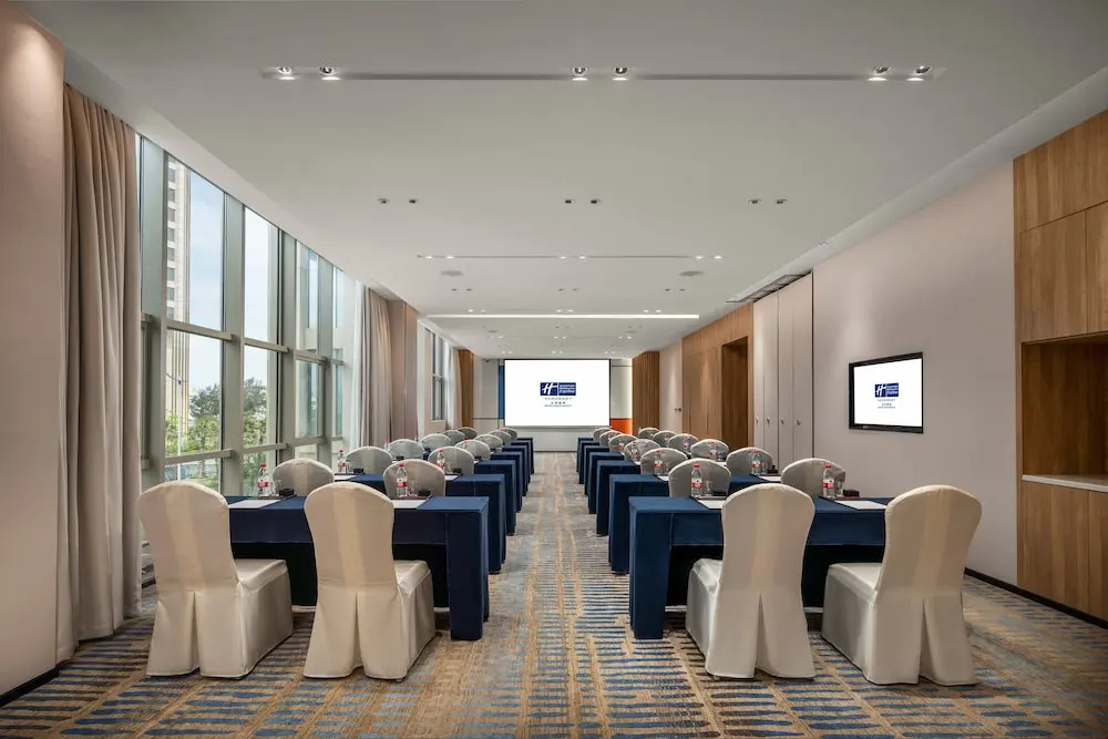 Holiday Inn Express Beihai Silver Beach by IHG