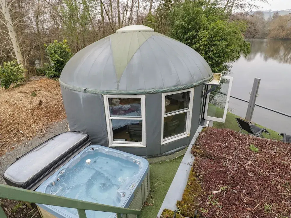 Lakeview Yurt