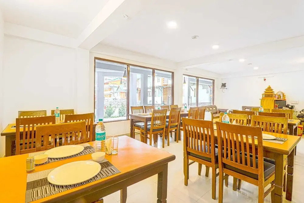 Beyond Stay Kenview Manali