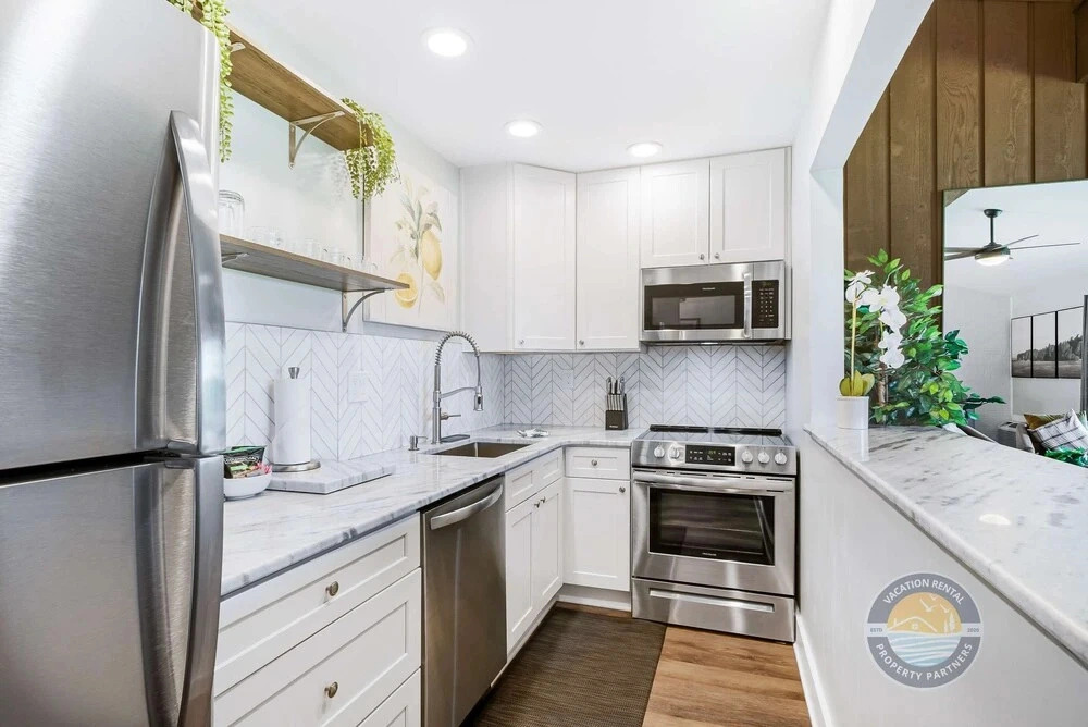 Modern Lake Geneva Condo With Pool and Patio