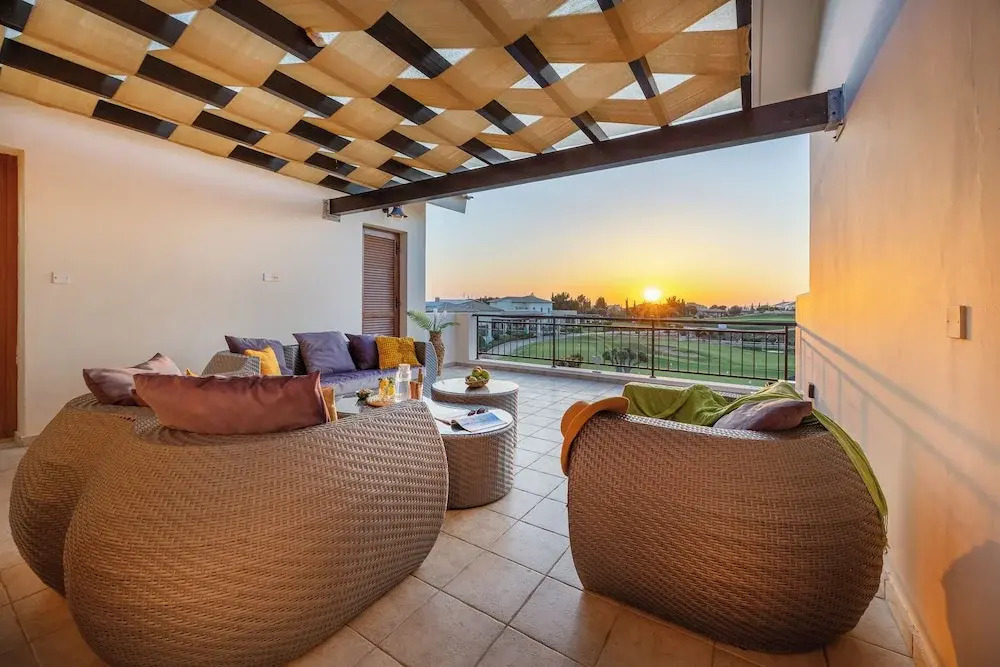 HG07 Adjacent to Aphrodite Hills- Private Pool, Large Terrace