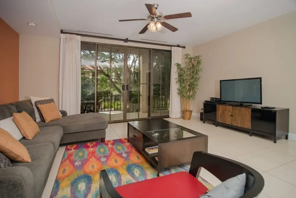 Pacifico L608 - Casa Holliday