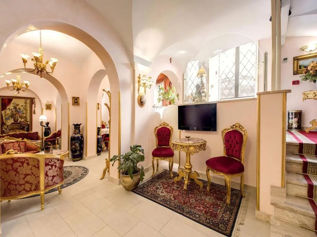 Domus Colosseo Hotel