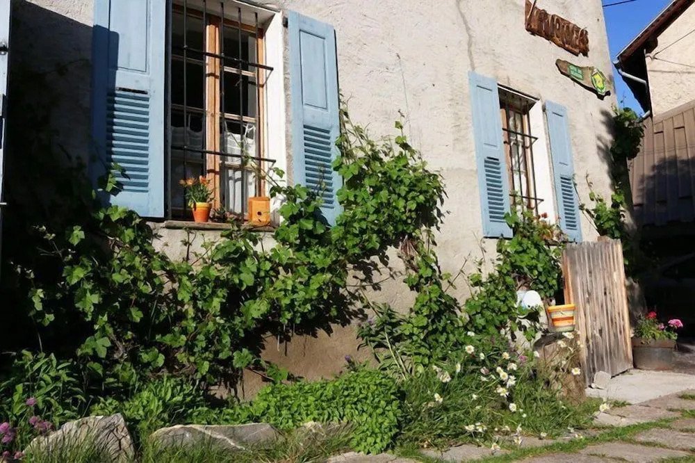 Gîte d'Etape Auberge de l'Ardoisière