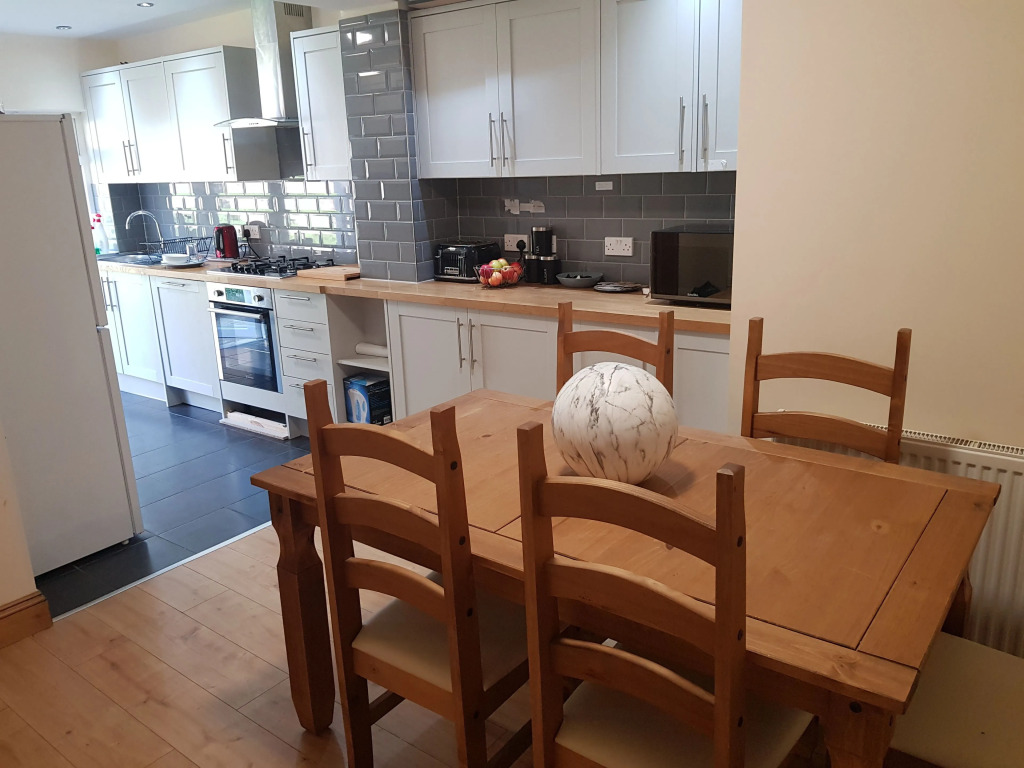 Oxford City Guest House