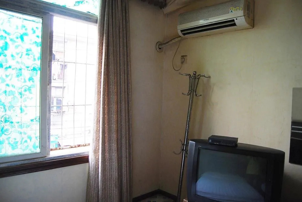 Huangting Hotel