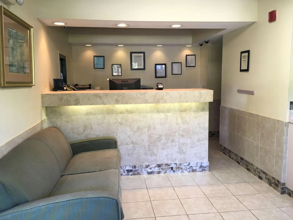 Days Inn by Wyndham York Alabama