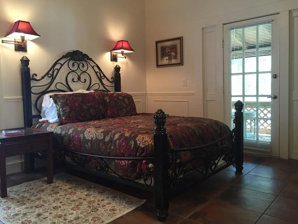 Bed Of Roses Bed And Breakfast