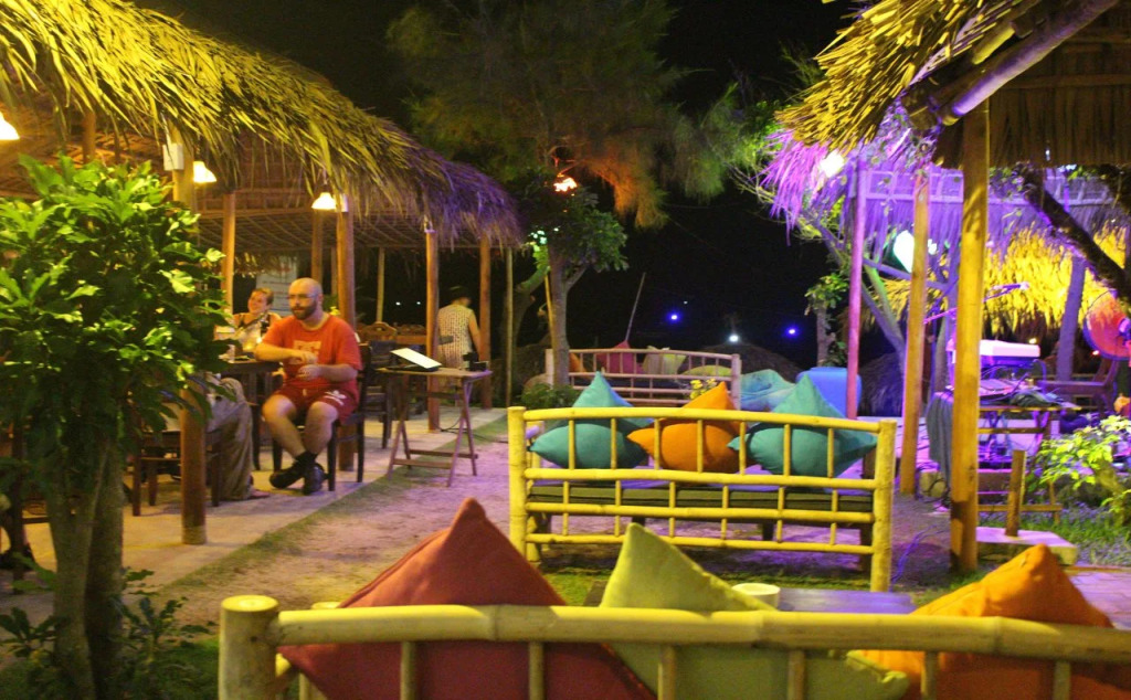 Hung Do Beach Homestay