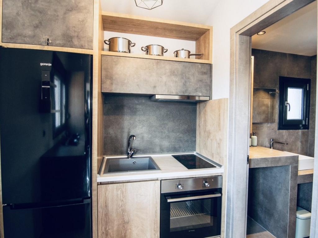 TheaSea Luxury Suites -  Apatment Suite