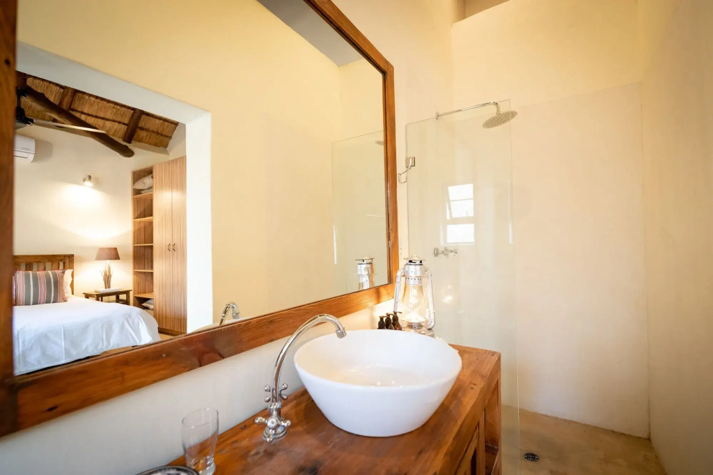 Rukiya Safari Camp