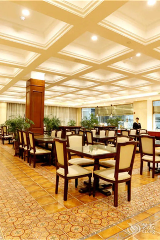 Menoni Boutique Hotel