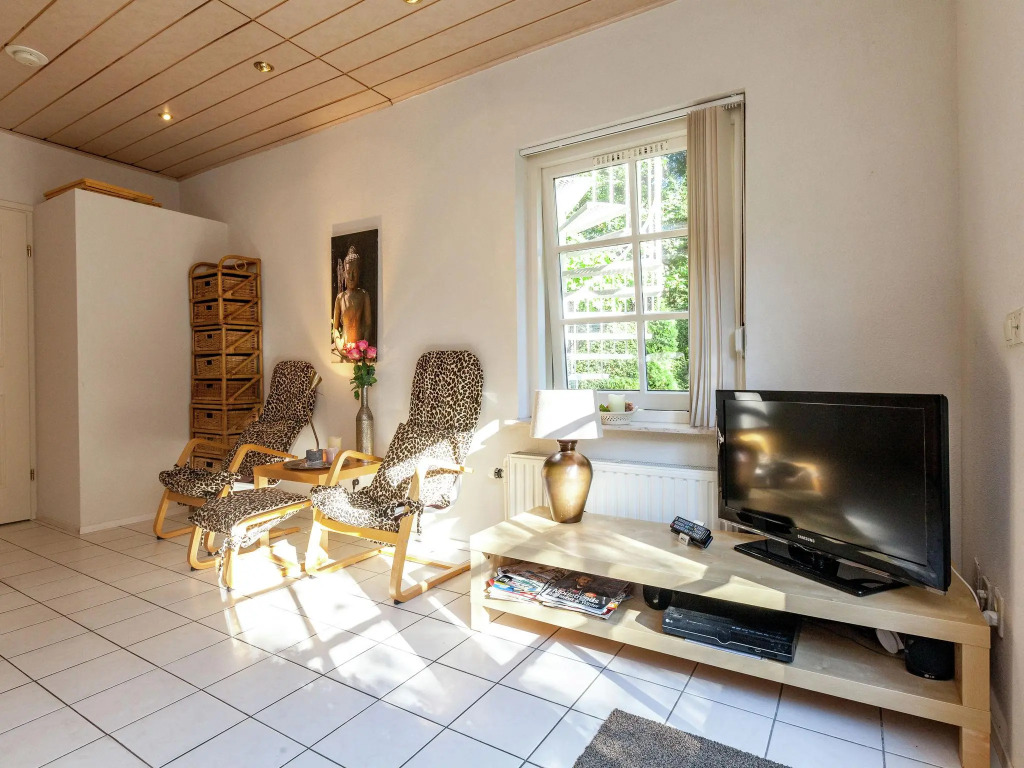 Apartment in Oostkapelle near the Beach