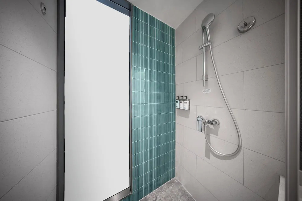 Holiday Inn Express Shanghai Hongqiao Linkong by IHG