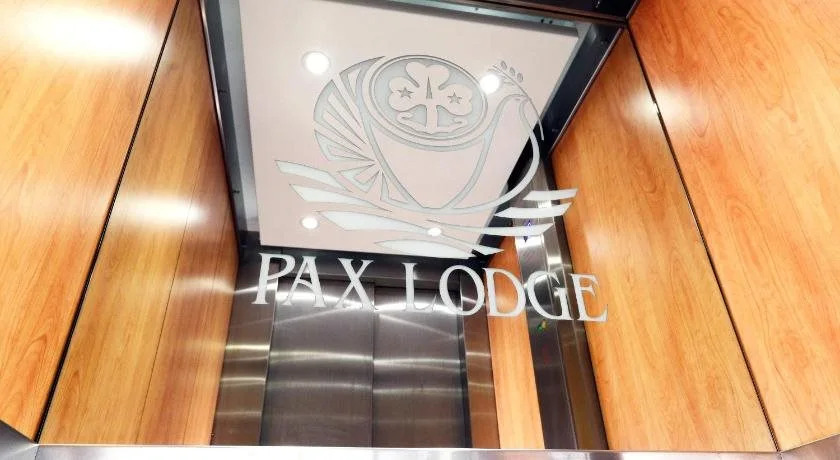 Pax Lodge