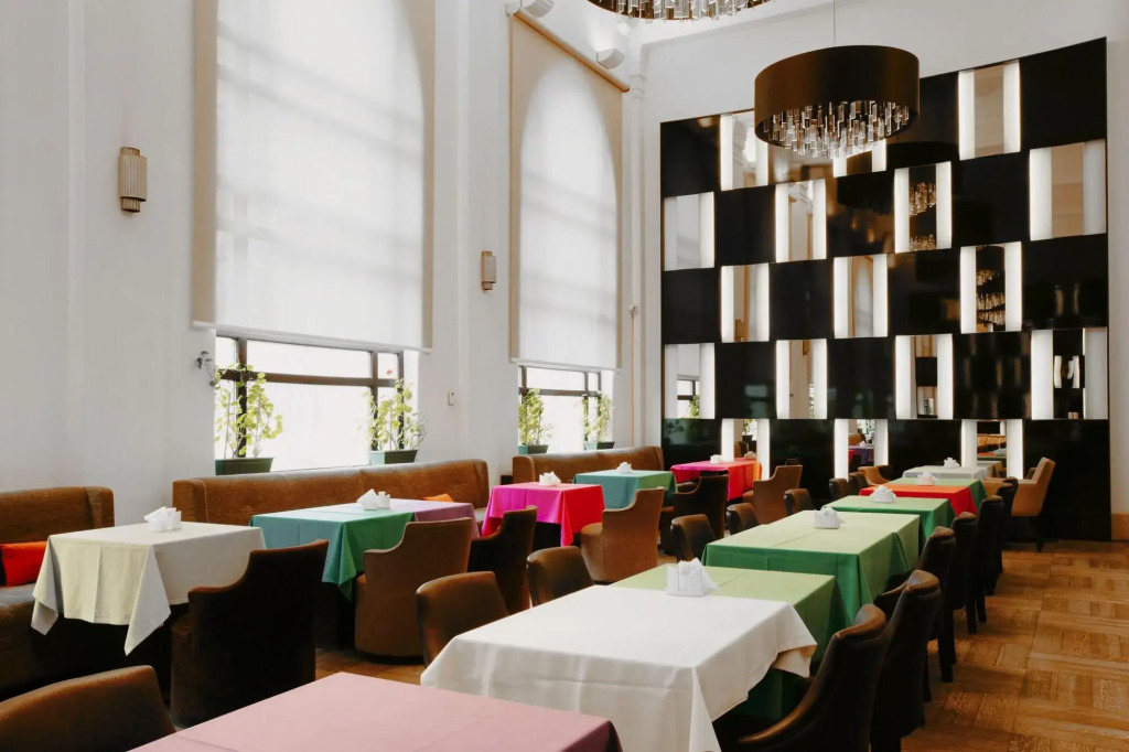 Royal Garden Hotel