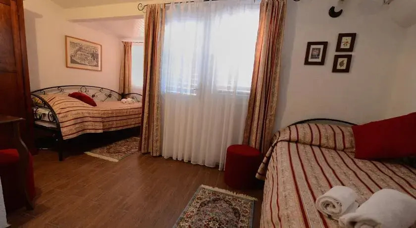 Nautica Room South - Old Town