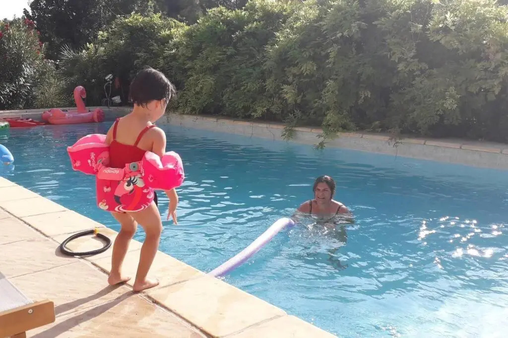 Ecrin de verdure avec accès piscine en plein Aix