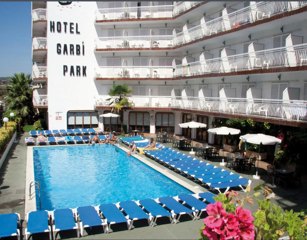 2 Garb - Lloret de Mar