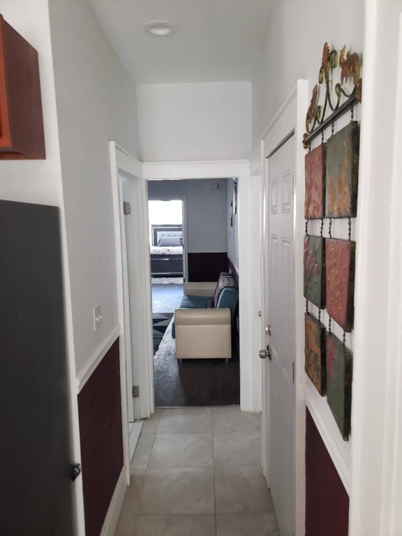 Lovely 3 Bedroom Apt With Parking On Premises