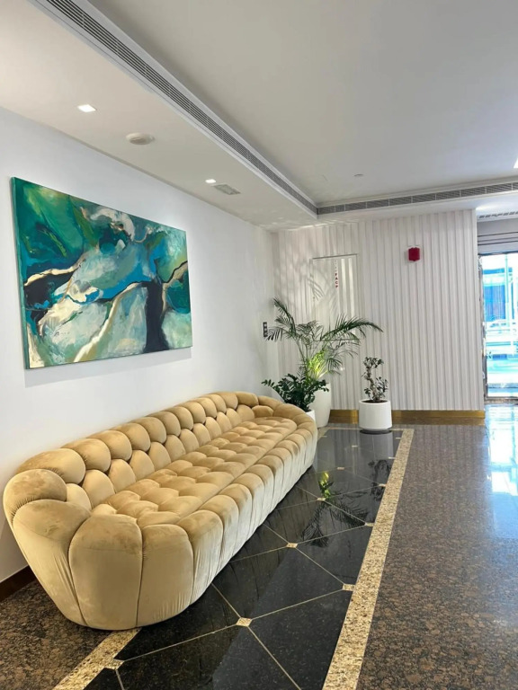 Dubai Marina - Princess Tower 6710