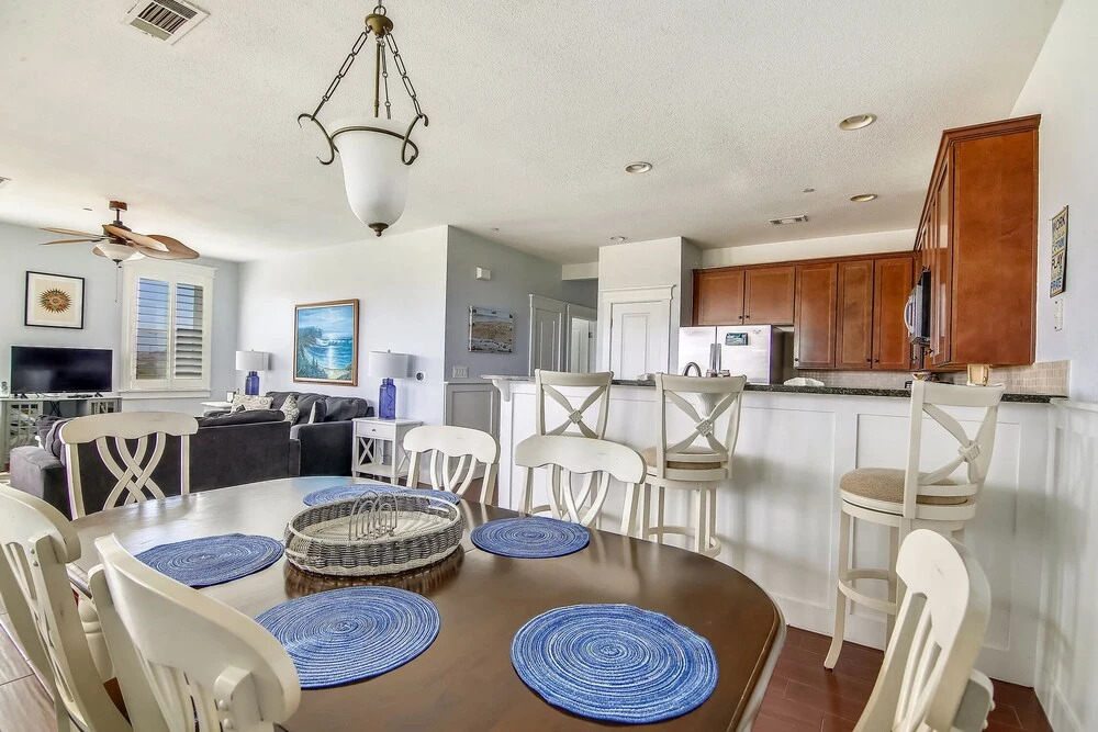 Pointe West 103-seaglass Oasis