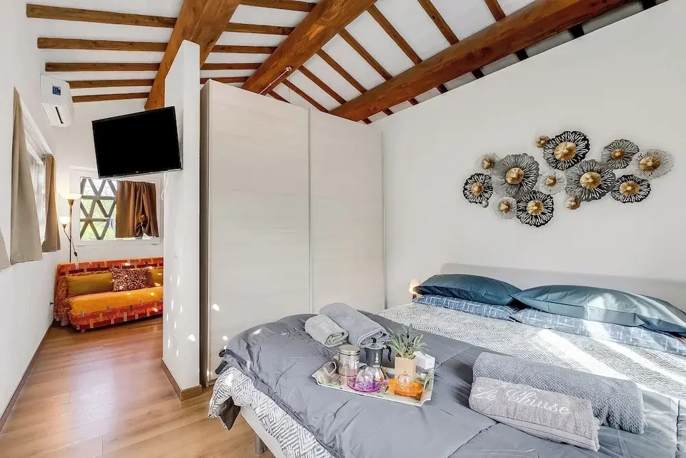 Cozy Apt Intypical Hayloft With Garden