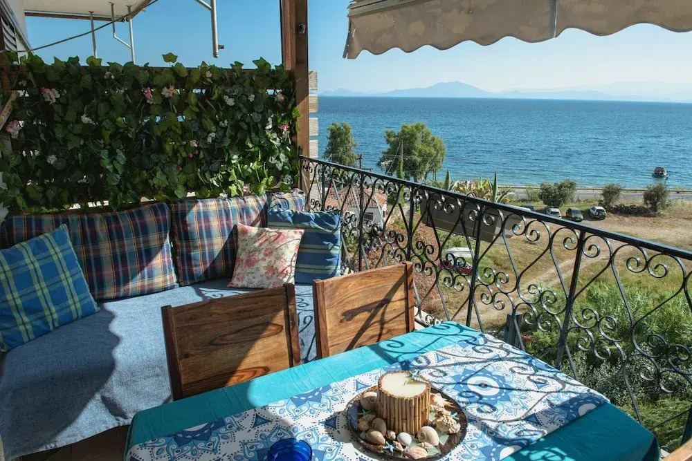 Lilly s Seaview Studio