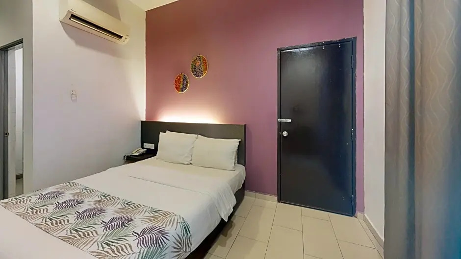 Hotel Mirage PD