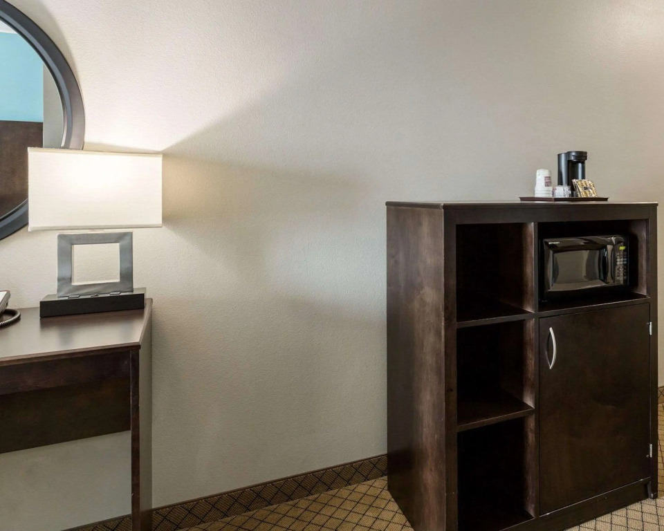 Comfort Suites at Katy Mills