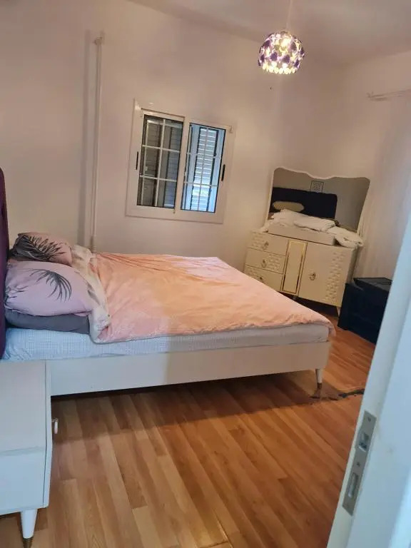 Ayorgiev 3 Bedroom Cosy House