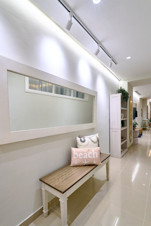 Marbella LUX Essence Beachfront Pool 11thfloor