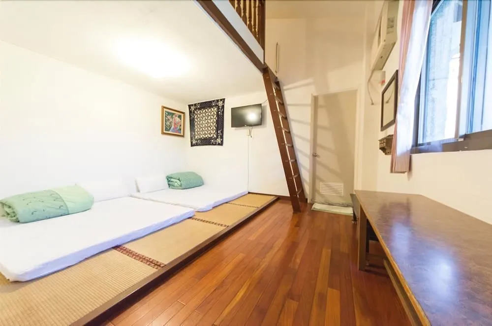 Tap Bed & Breakfast