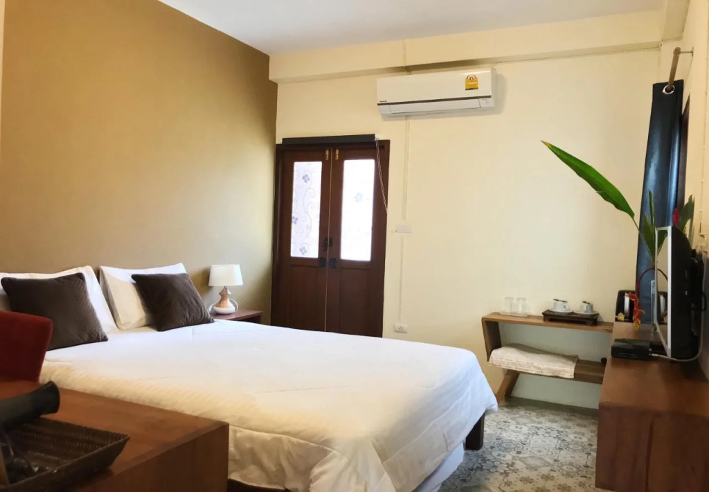 Baan Dan Ta Wan Nuea