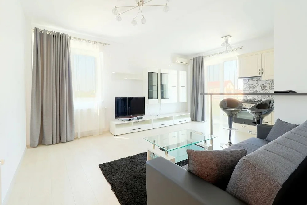 Etalon Apartments