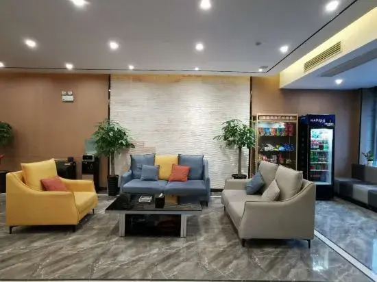 Tongbai Yun Hotel (Huaibei Caoxi Economic Development Zone Branch)