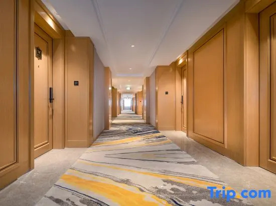 Vienna International Hotel (Yulin Yudong New Area Branch)