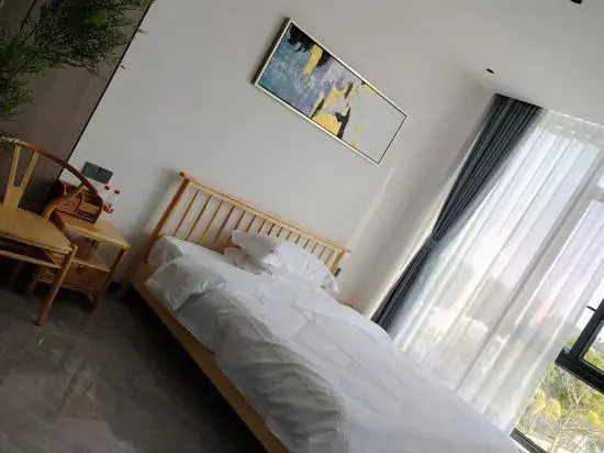 Qingyuan Chunmei Banshan Hot Spring Homestay